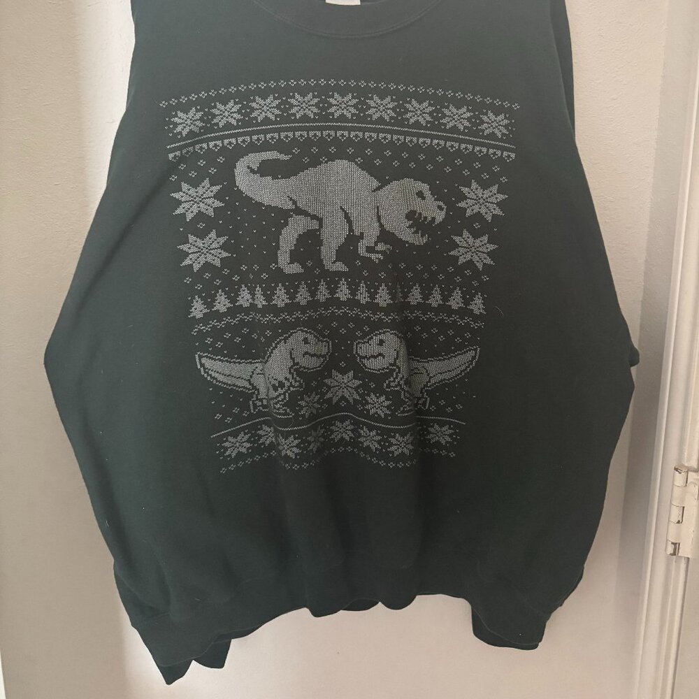 Perot Museum holiday T-Rex Crewneck 2X